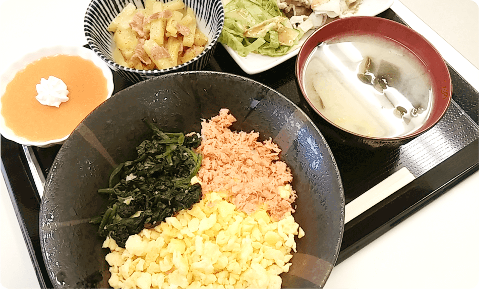 就労継続支援B型事業所エールの昼食は100円で食べられます